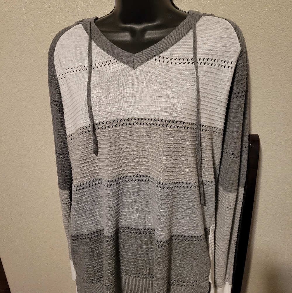 Long Sleeve lightweight sweater